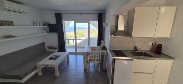 1 soveværelse Lejlighed til salg i Cala Vadella, San Jose / Sant Josep de Sa Talaia - € 365.000 (Ref: 9308194)