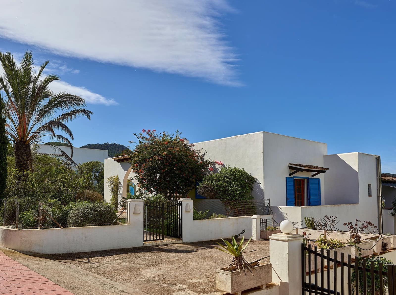 Chalet de 4 habitaciones en San Jose / Sant Josep de Sa Talaia en venta con piscina garaje - 2.490.000 € (Ref: 9353110)