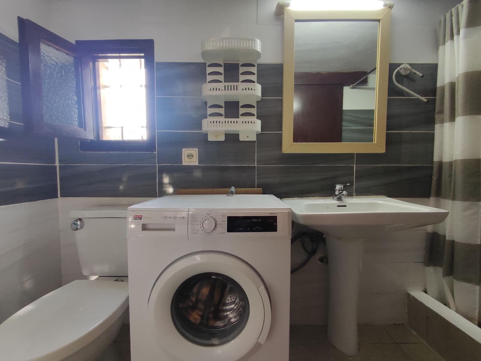 2 bedroom Villa for sale in Cala Tarida - € 635,000 (Ref: 9400333)