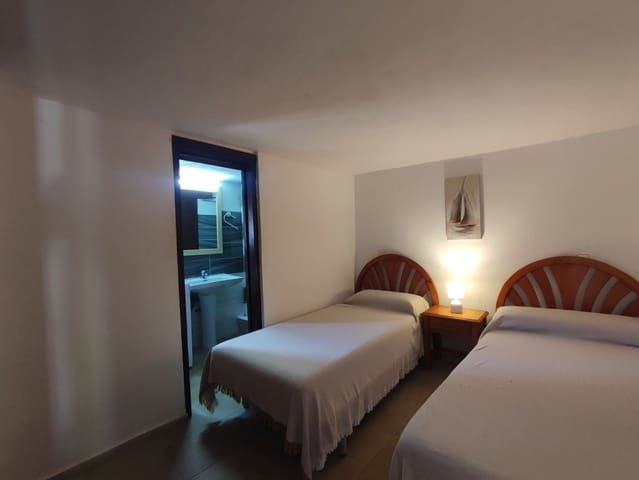 2 soveværelse Villa til salg i Cala Tarida, San Jose / Sant Josep de Sa Talaia - € 635.000 (Ref: 9400333)