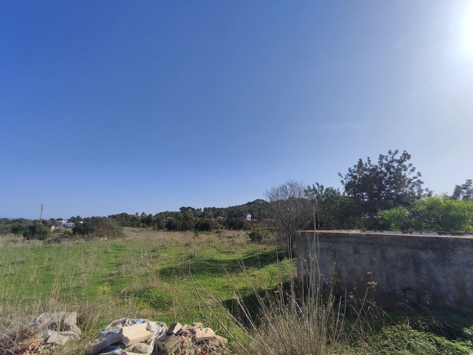 Grunde uden byggetilladelser til salg i Sant Agusti des Vedra - € 1.690.000 (Ref: 9445749)