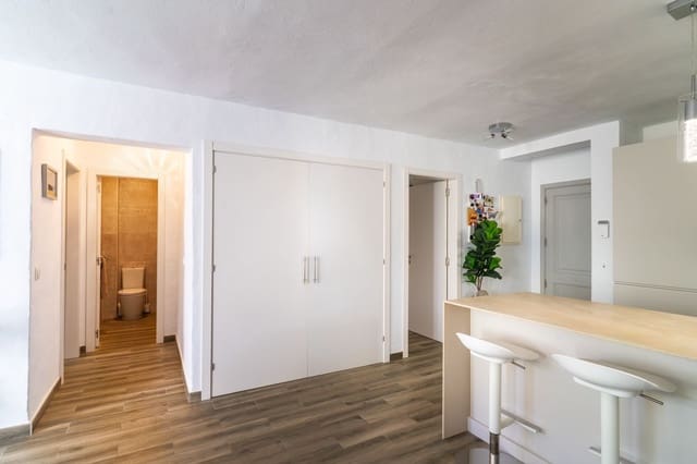 2 makuuhuone Huoneisto myytävänä paikassa Cala Vadella, San Jose / Sant Josep de Sa Talaia mukana uima-altaan - 515 000 € (Ref: 9788112)