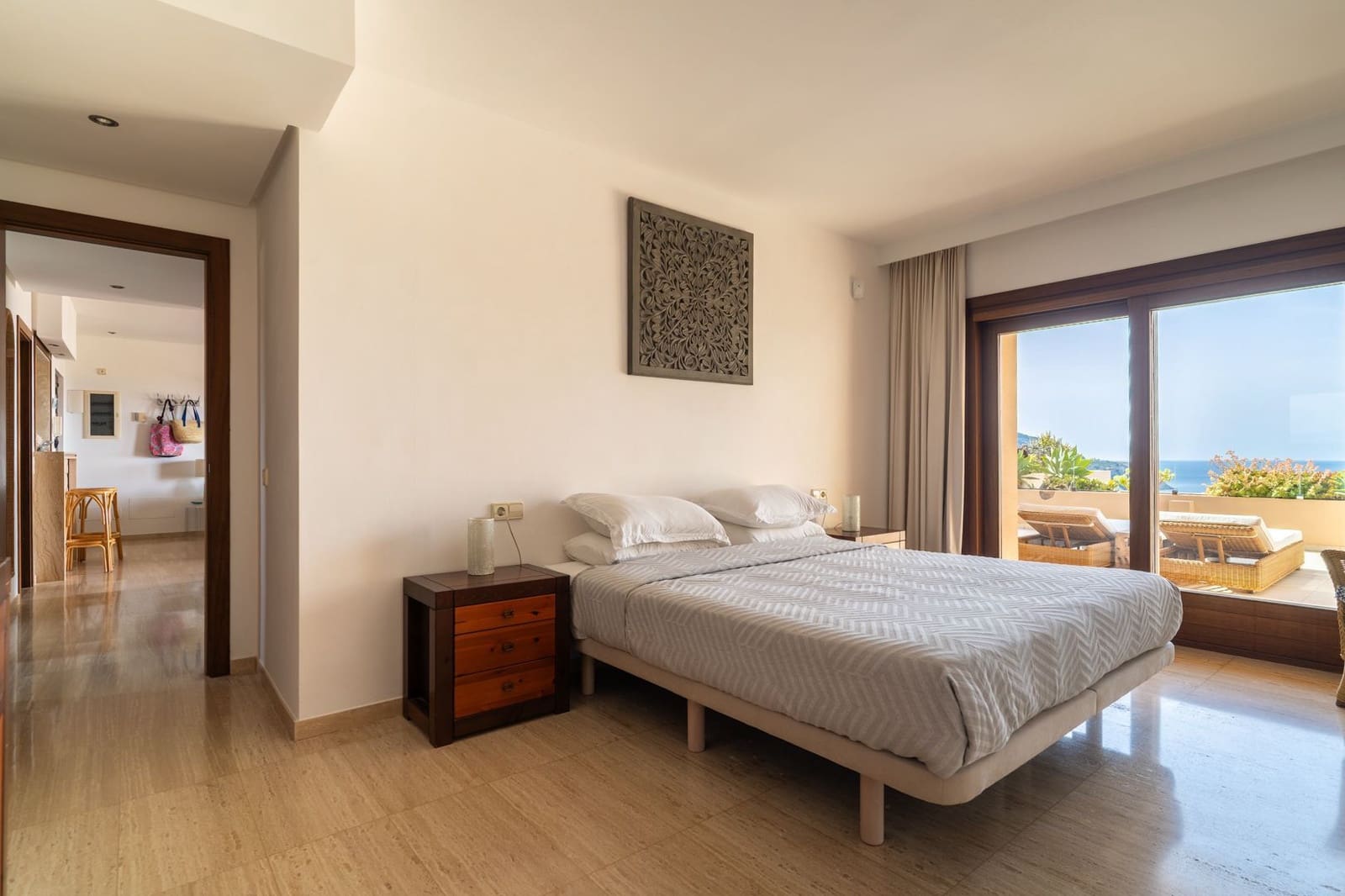 2 bedroom Apartment for sale in San Jose / Sant Josep de Sa Talaia with pool garage - € 1,295,000 (Ref: 9788113)