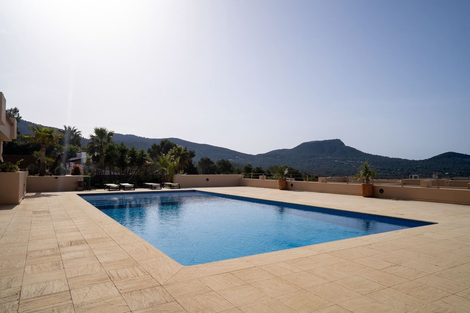 2 bedroom Apartment for sale in San Jose / Sant Josep de Sa Talaia with pool garage - € 1,295,000 (Ref: 9788113)