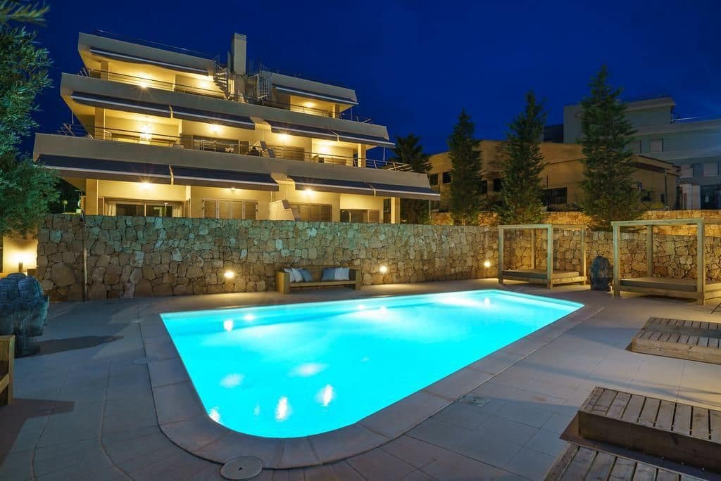 2 slaapkamer Appartement te koop in Cala Tarida met zwembad garage - € 695.000 (Ref: 9811127)