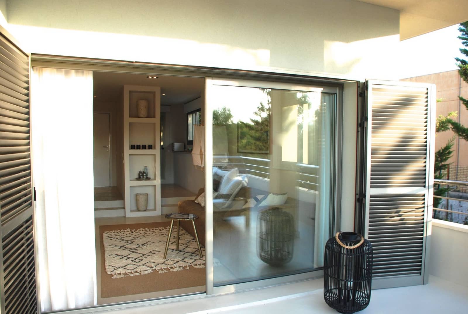 2 slaapkamer Appartement te koop in Cala Tarida met zwembad garage - € 695.000 (Ref: 9811127)