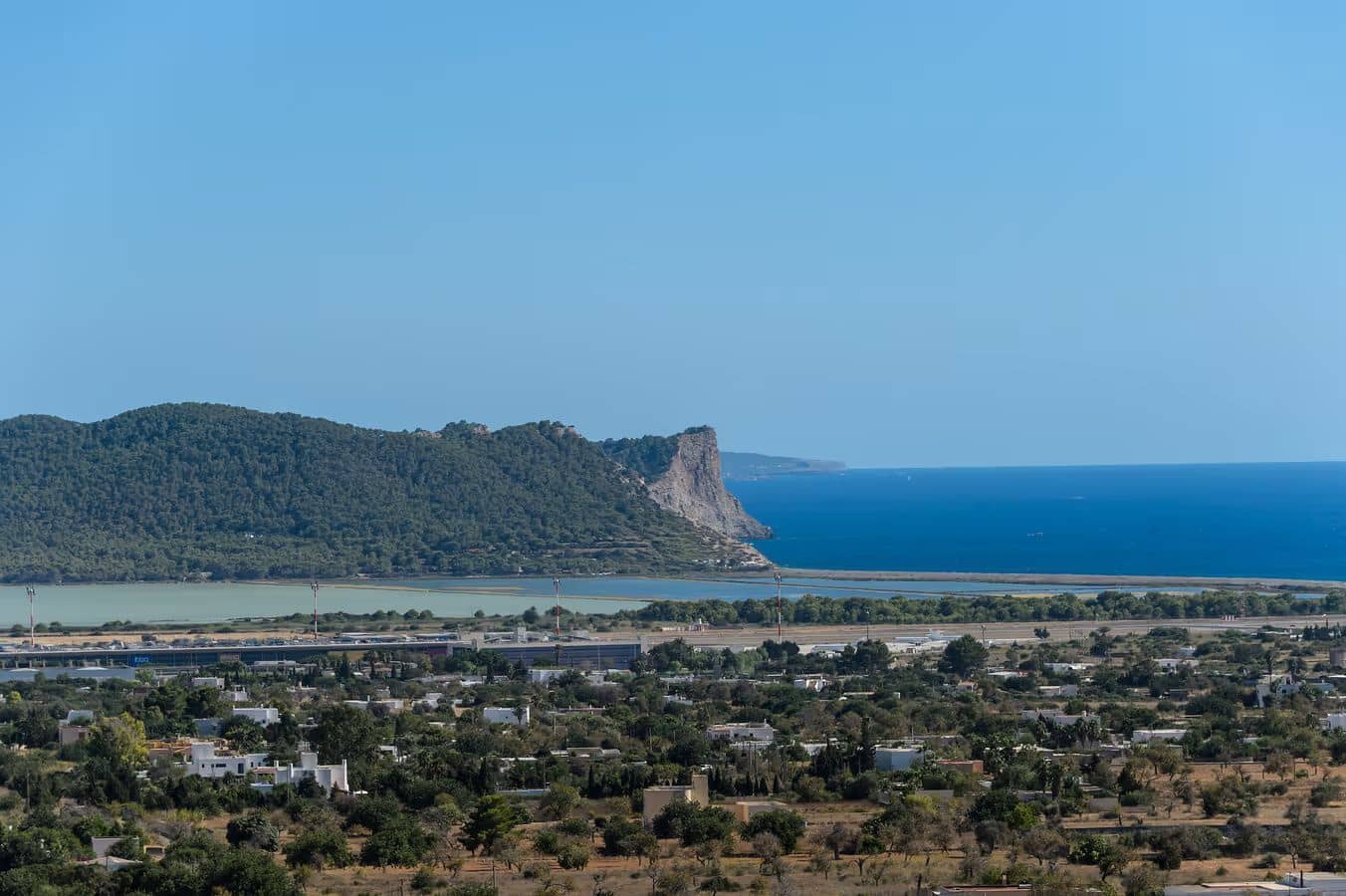 6 soverom Villa til salgs i San Jose / Sant Josep de Sa Talaia med svømmebasseng garasje - € 3 875 000 (Ref: 9819827)