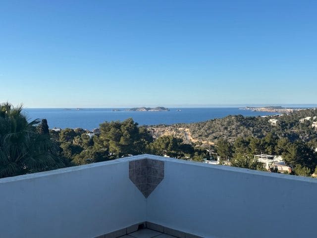 3 bedroom Villa for sale in Cala Vadella - € 2,150,000 (Ref: 9844791)