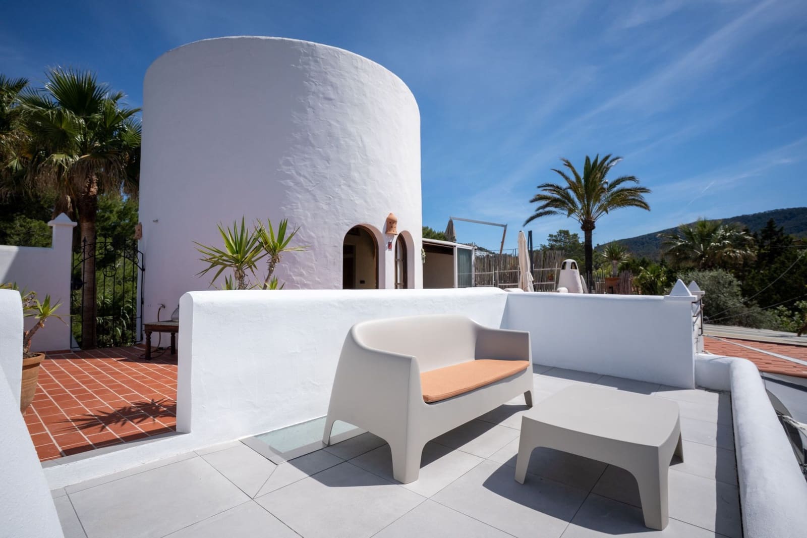 2 sovrum Villa till salu i San Jose / Sant Josep de Sa Talaia med garage - 750 000 € (Ref: 9875620)