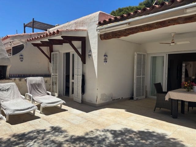 3 sypialnia Willa na sprzedaż w San Jose / Sant Josep de Sa Talaia z basenem garażem - 790 000 € (Ref: 9937460)