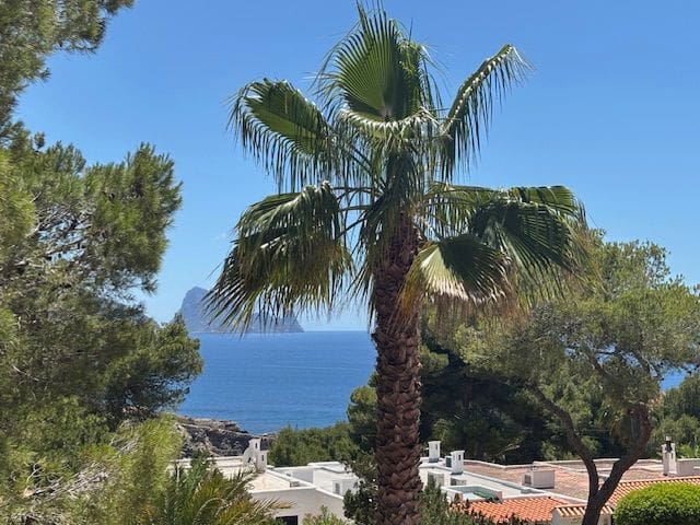 3 bedroom Villa for sale in San Jose / Sant Josep de Sa Talaia with pool garage - € 790,000 (Ref: 9937460)