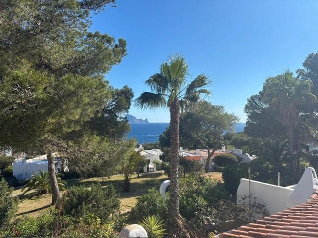 3 bedroom Villa for sale in San Jose / Sant Josep de Sa Talaia with pool garage - € 790,000 (Ref: 9937460)