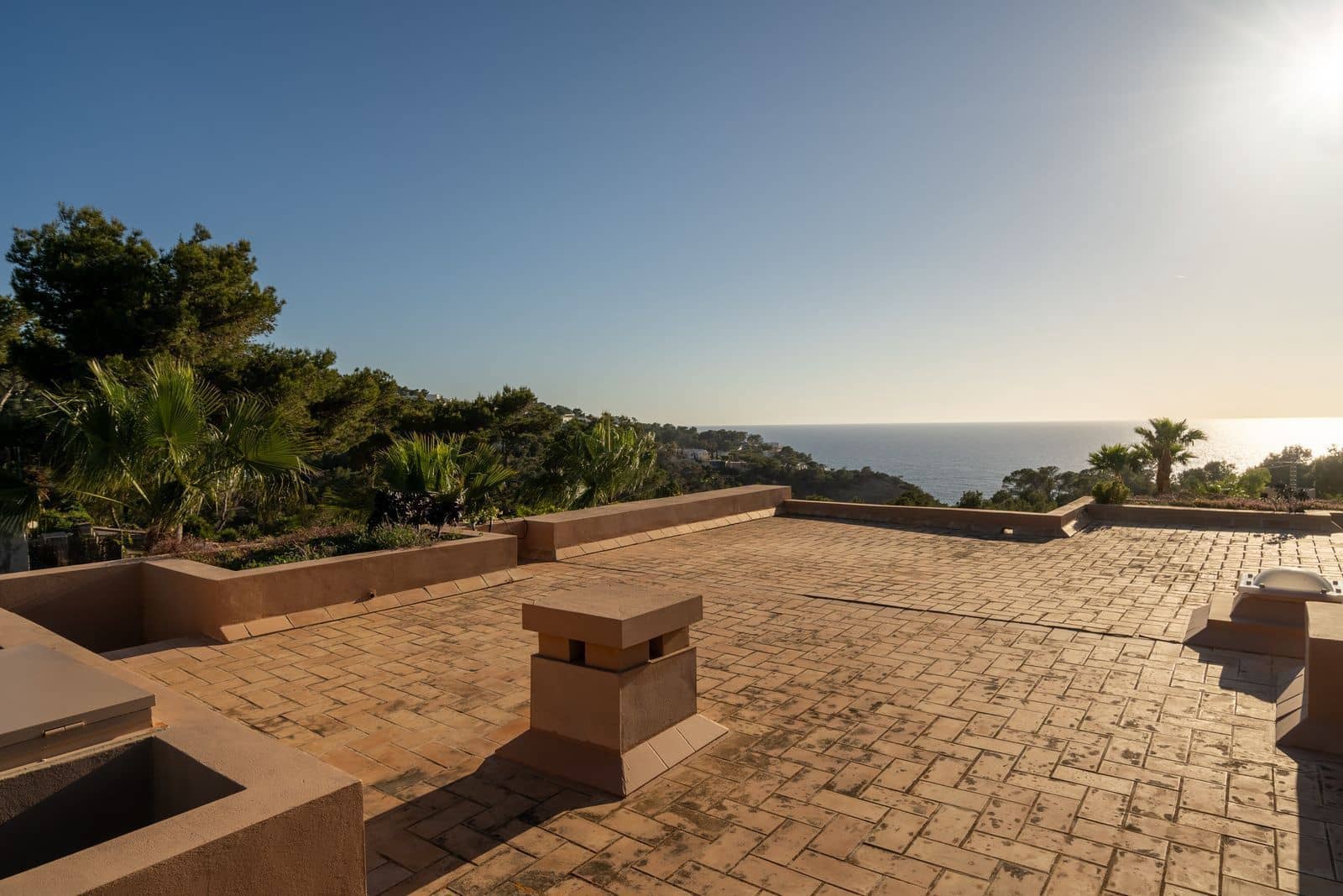 3 sypialnia Willa na sprzedaż w Cala Tarida z basenem garażem - 1 600 000 € (Ref: 9939297)