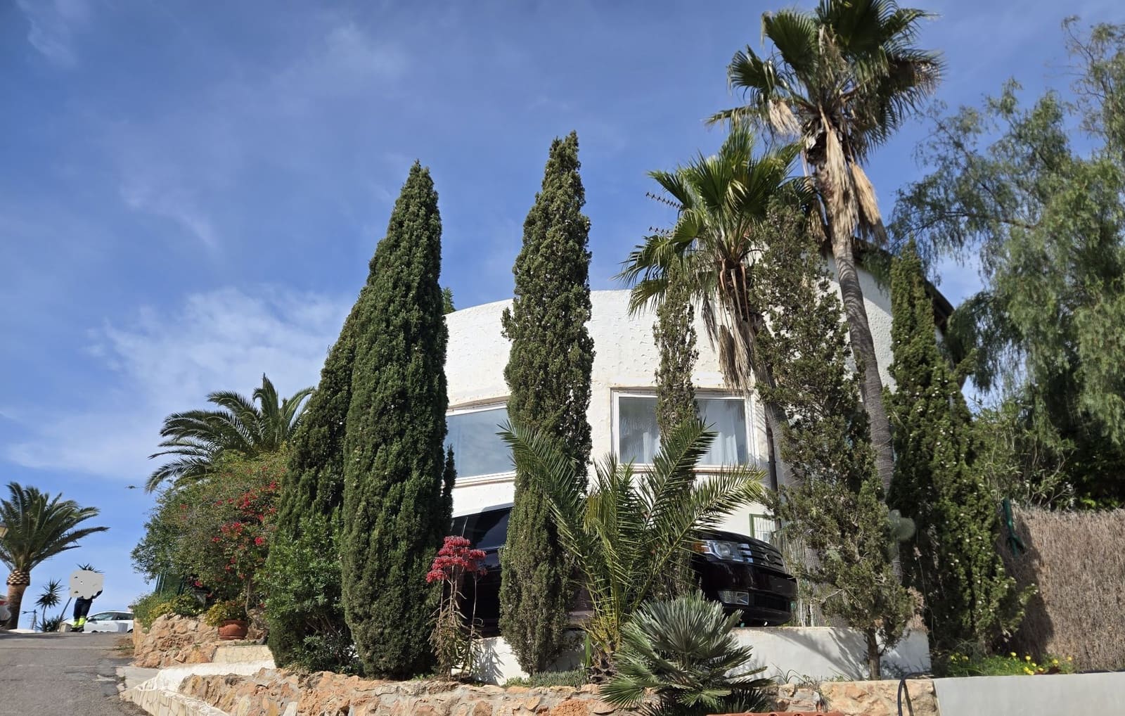 4 bedroom Villa for sale in Cala Gracio with garage - € 1,590,000 (Ref: 9966067)