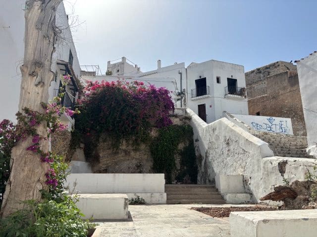 2 bedroom Villa for sale in Ibiza / Eivissa town - € 650,000 (Ref: 9976742)