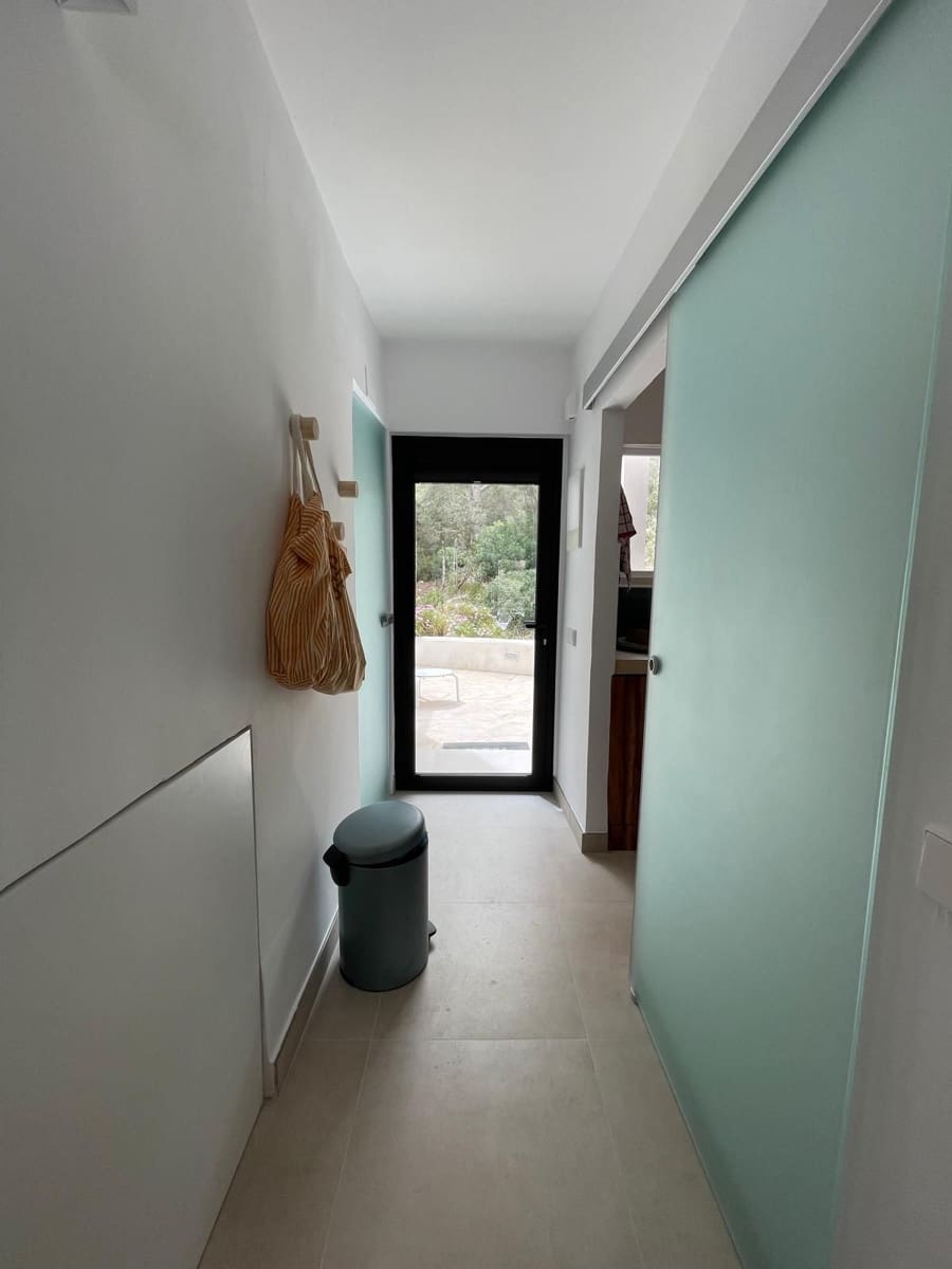 1 soveværelse Lejlighed til salg i Sant Joan de Labritja med swimmingpool garage - € 495.000 (Ref: 9984297)
