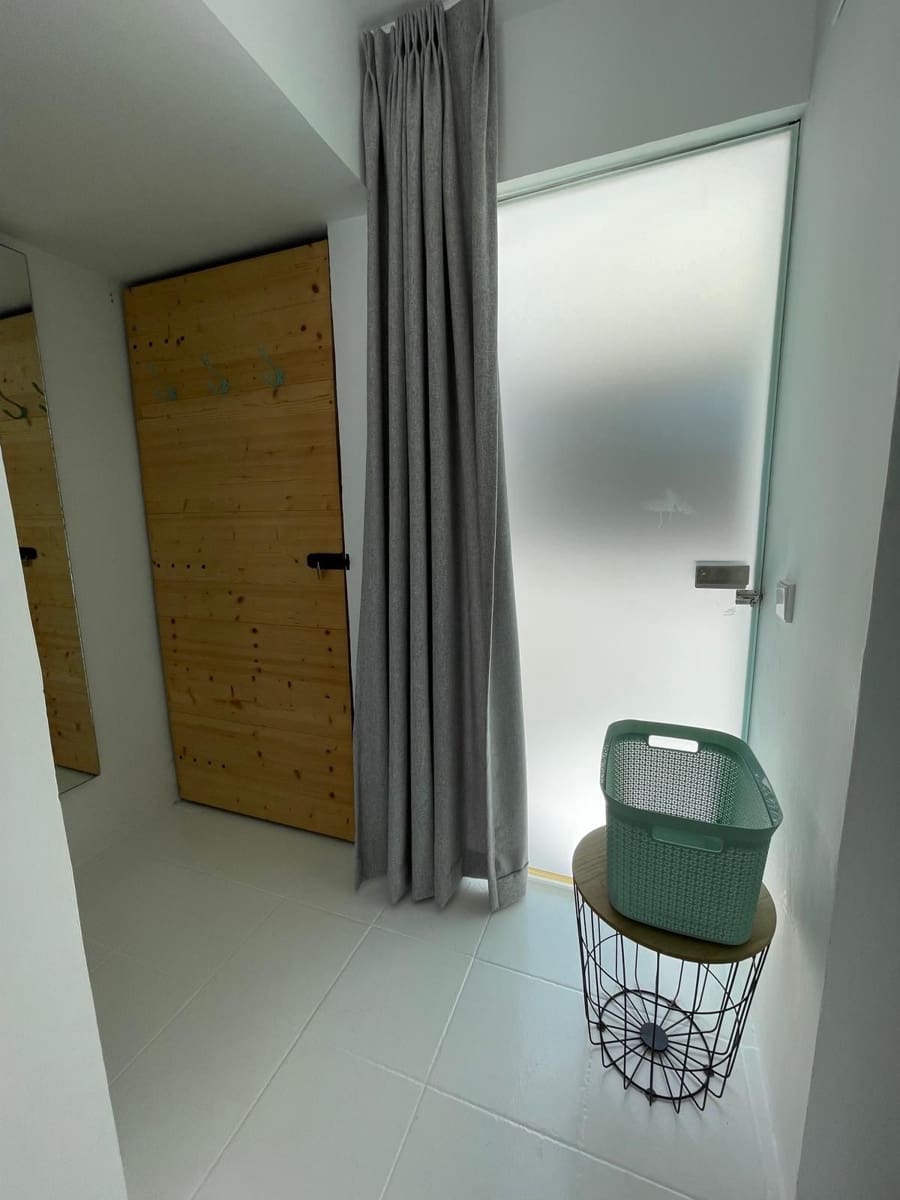 1 soveværelse Lejlighed til salg i Sant Joan de Labritja med swimmingpool garage - € 495.000 (Ref: 9984297)