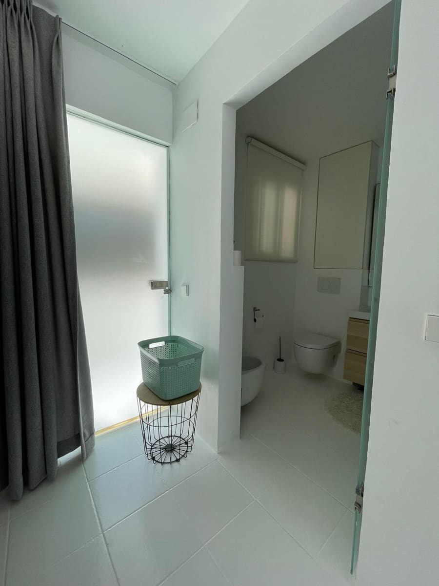 1 soveværelse Lejlighed til salg i Sant Joan de Labritja med swimmingpool garage - € 495.000 (Ref: 9984297)