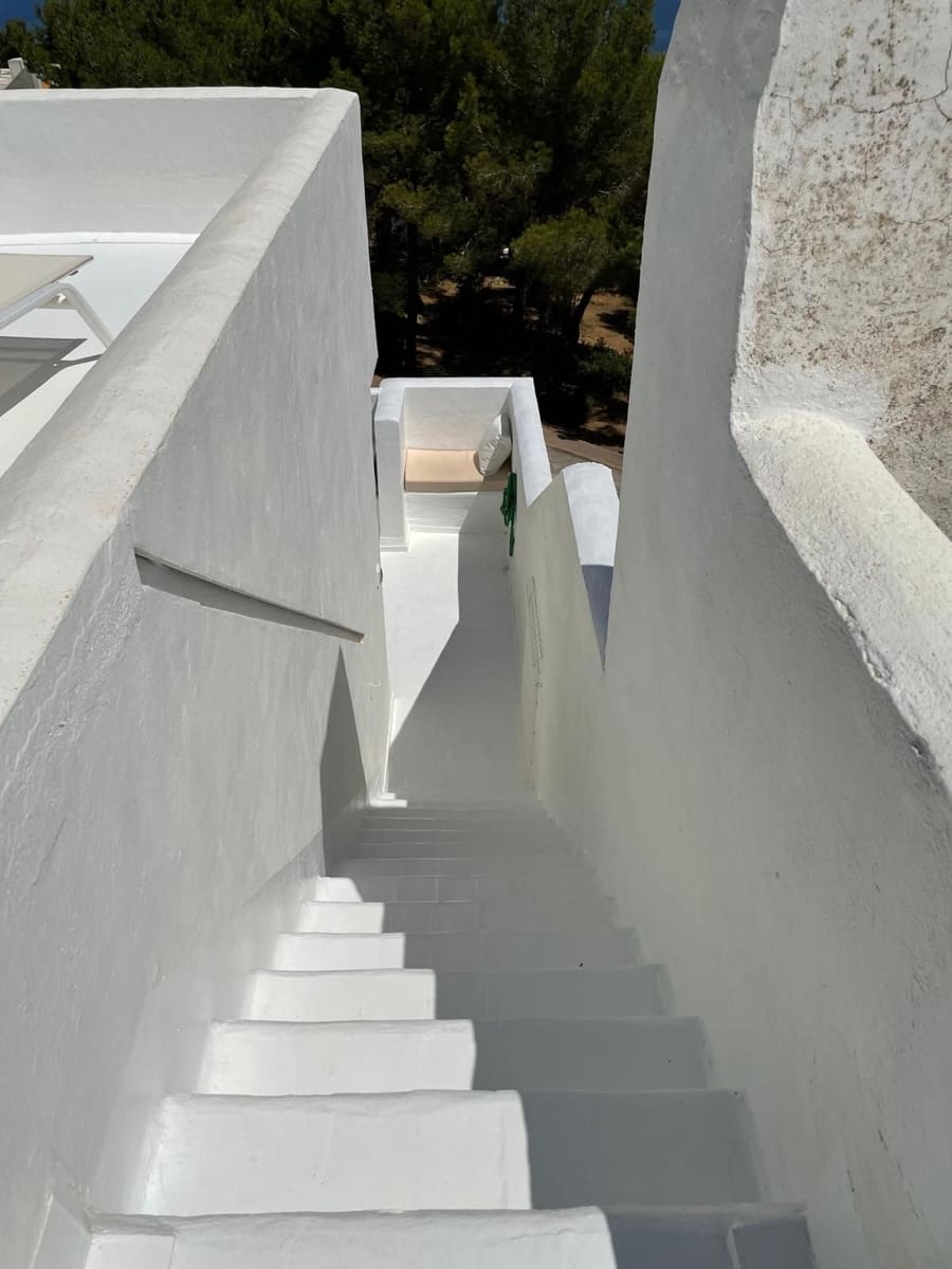 1 soveværelse Lejlighed til salg i Sant Joan de Labritja med swimmingpool garage - € 495.000 (Ref: 9984297)