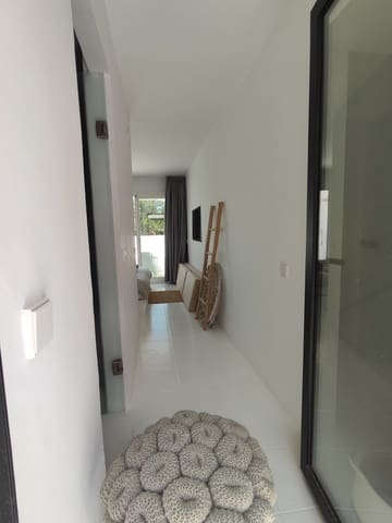 1 soveværelse Lejlighed til salg i Sant Joan de Labritja med swimmingpool garage - € 495.000 (Ref: 9984297)