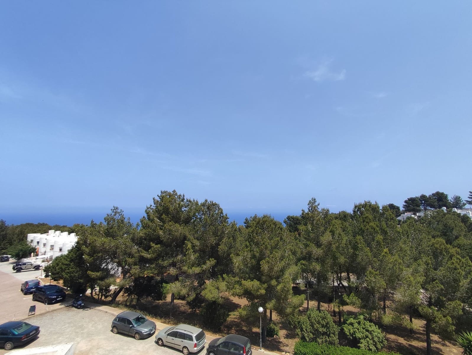 1 soveværelse Lejlighed til salg i Sant Joan de Labritja med swimmingpool garage - € 495.000 (Ref: 9984297)