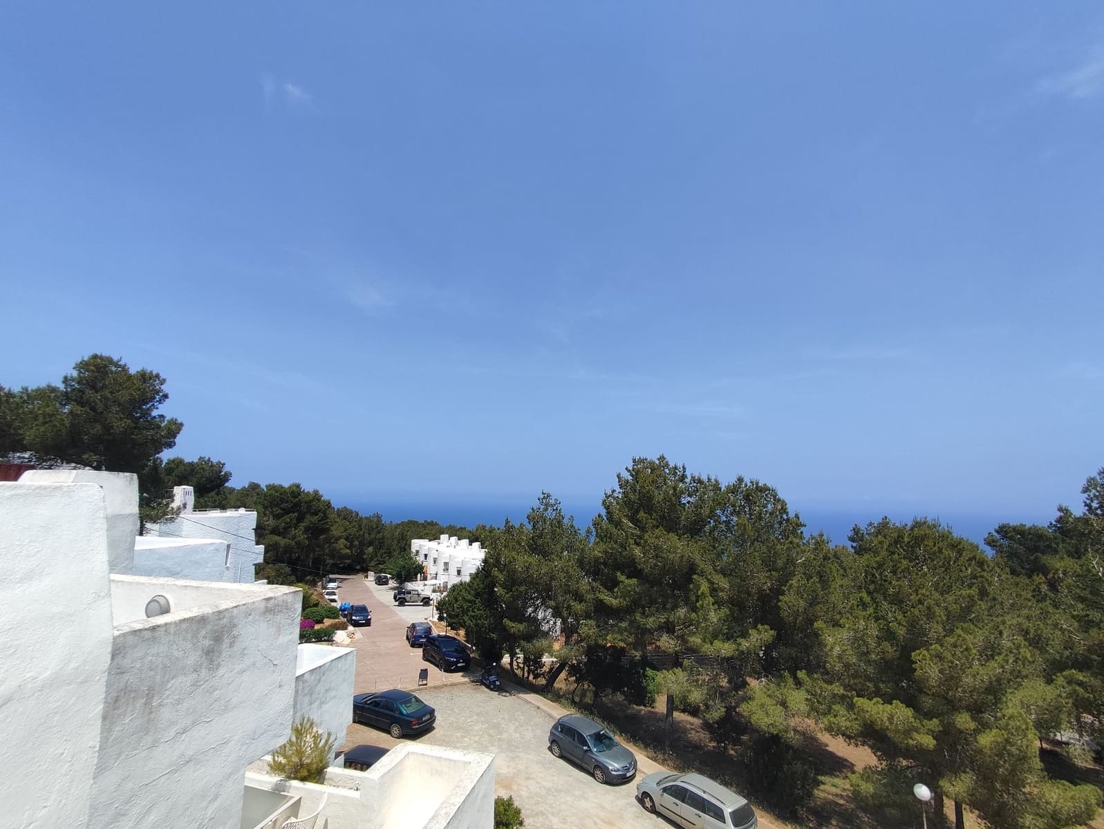 1 soveværelse Lejlighed til salg i Sant Joan de Labritja med swimmingpool garage - € 495.000 (Ref: 9984297)