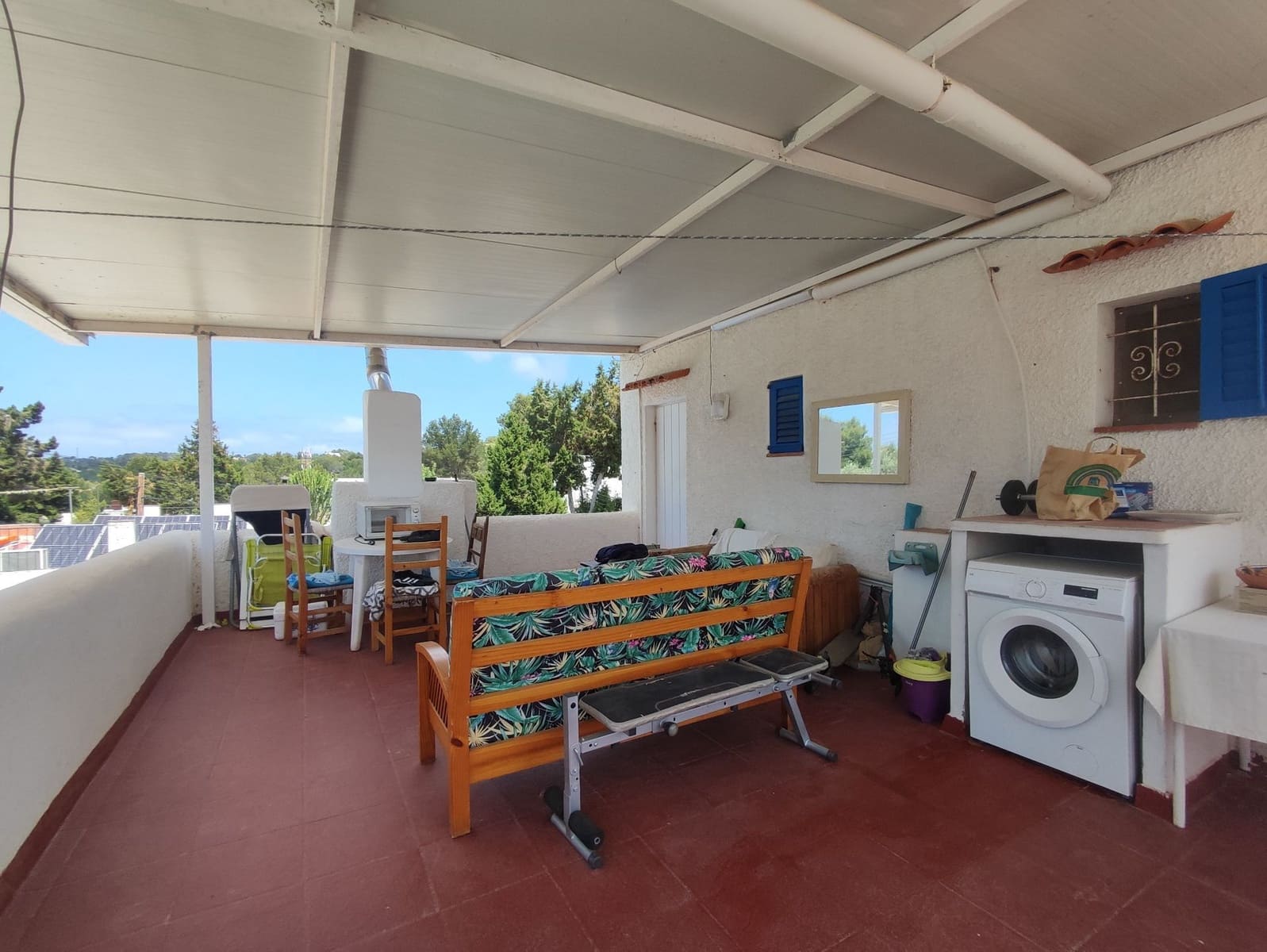 3 slaapkamer Villa te koop in Cala Tarida met garage - € 495.000 (Ref: 9998013)