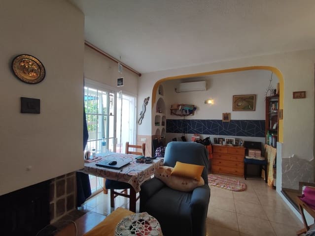 3 slaapkamer Villa te koop in Cala Tarida, San Jose / Sant Josep de Sa Talaia met garage - € 495.000 (Ref: 9998013)