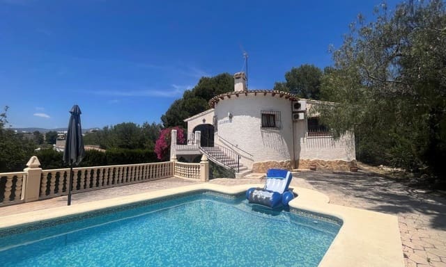 3 Zimmer Villa zu verkaufen in Calpe / Calp mit Pool Garage - 495.000 € (Ref: 10021919)