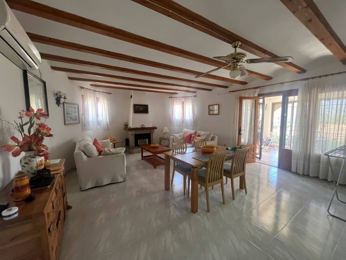 3 Zimmer Villa zu verkaufen in Calpe / Calp mit Pool Garage - 495.000 € (Ref: 10021919)