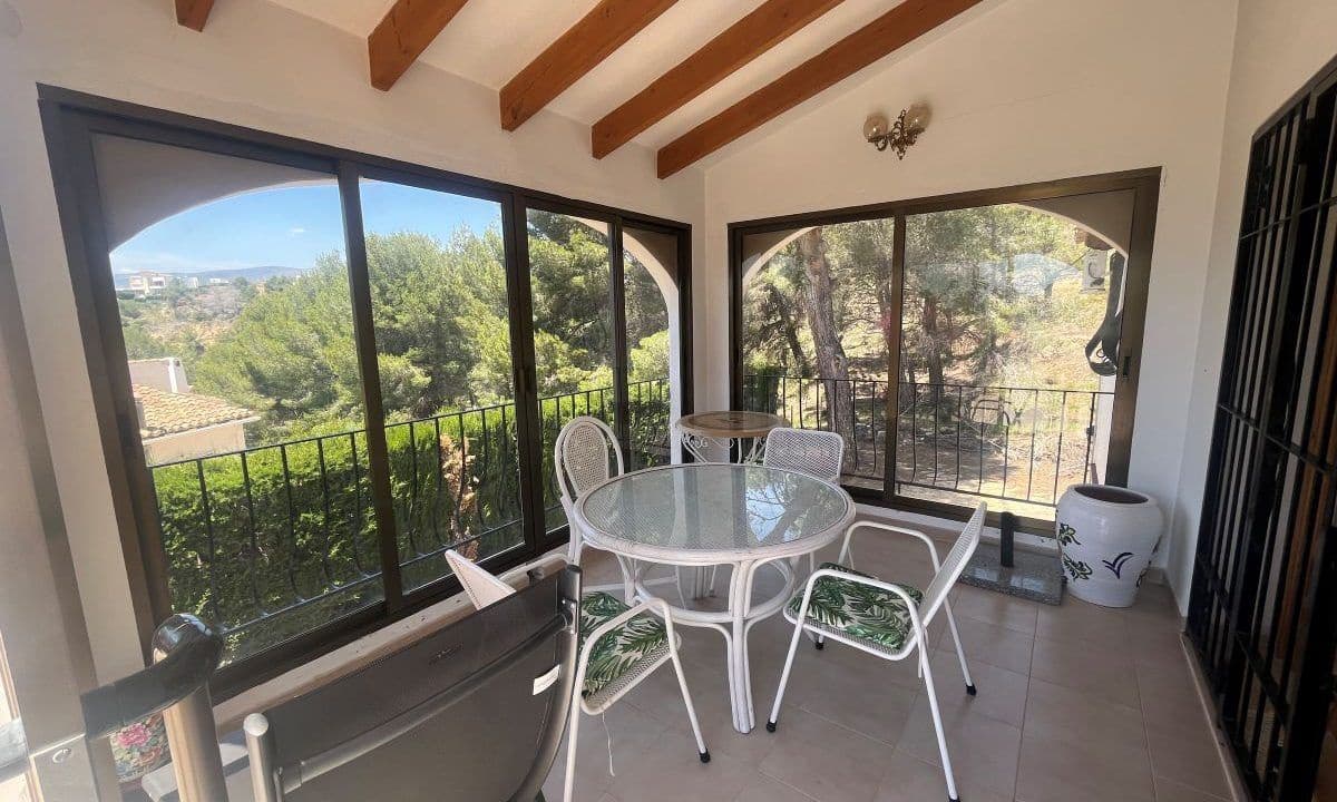 3 Zimmer Villa zu verkaufen in Calpe / Calp mit Pool Garage - 495.000 € (Ref: 10021919)