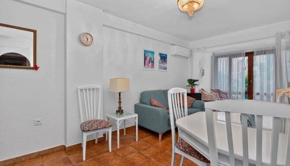 2 quarto Apartamento para venda em Pueblo, Calpe / Calp - 255 000 € (Ref: 10046778)