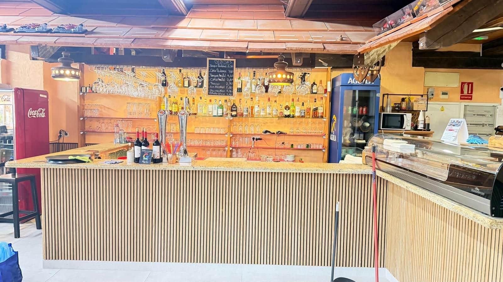 Kommersiell att hyra i Calpe / Calp - 3 670 € (Ref: 10061184)