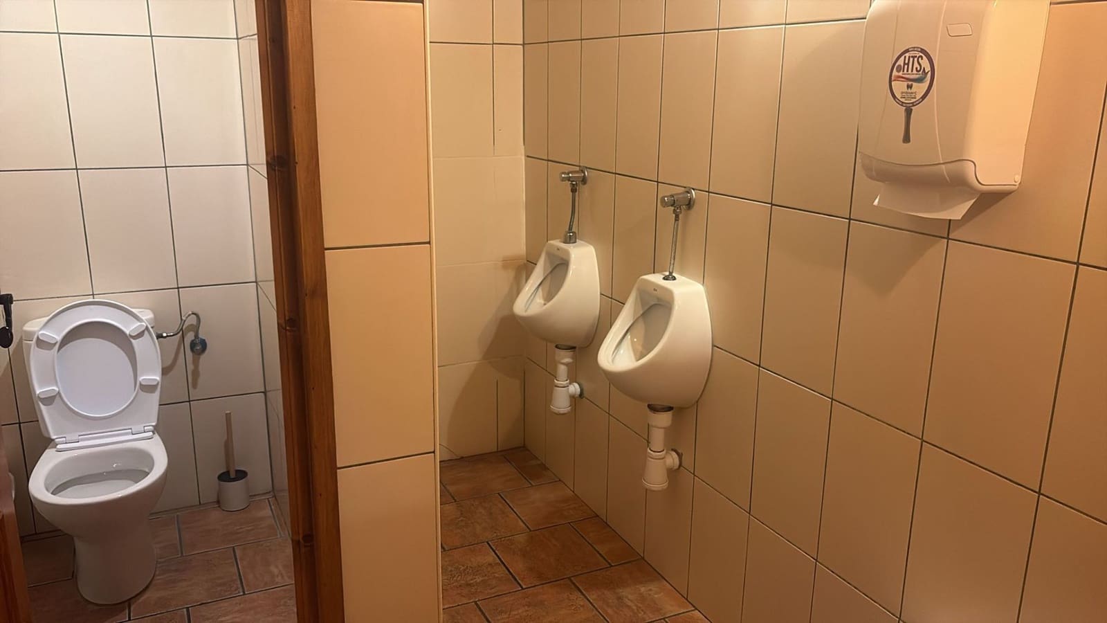 Kommersiell att hyra i Calpe / Calp - 3 670 € (Ref: 10061184)