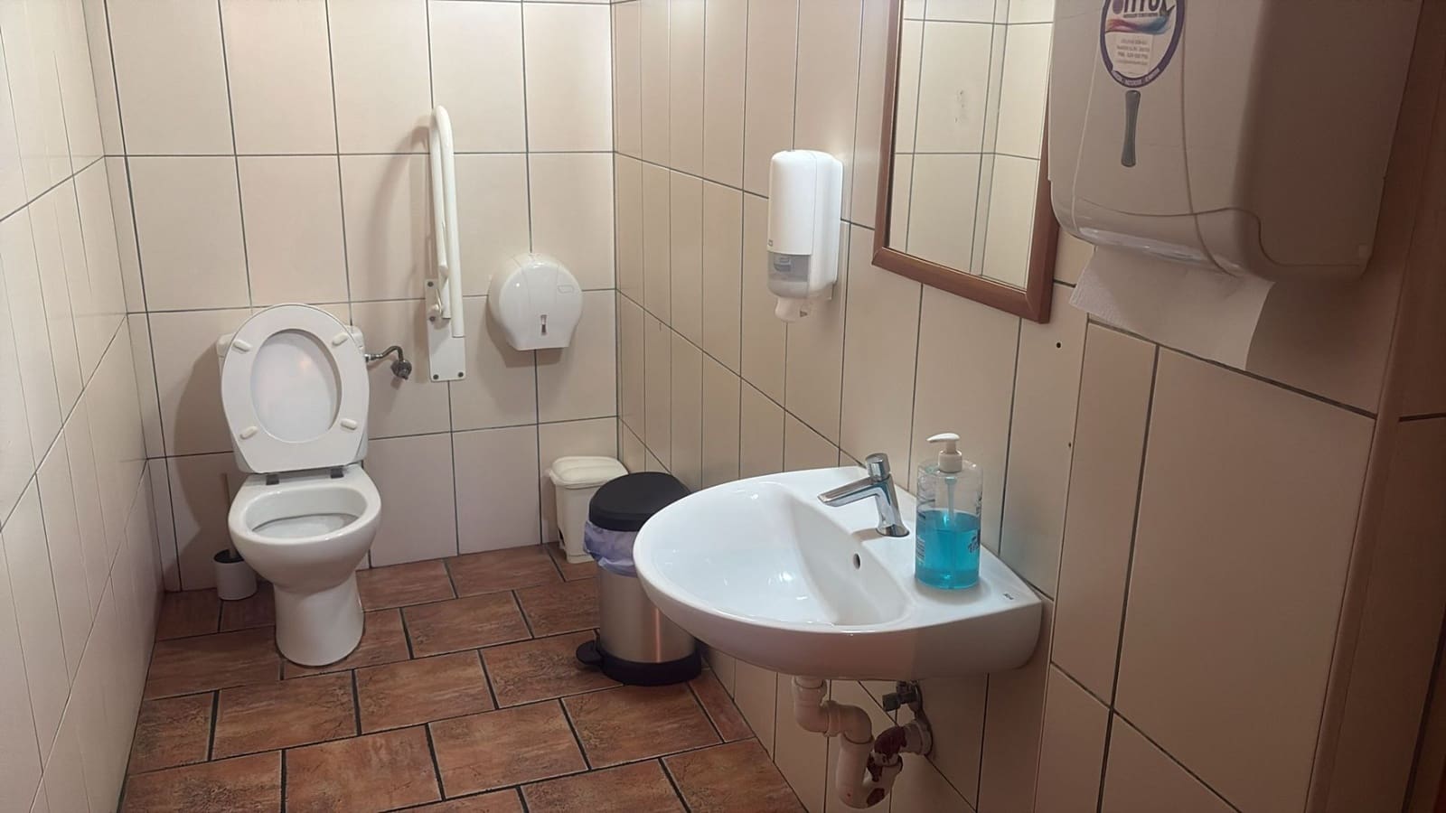 Kommersiell att hyra i Calpe / Calp - 3 670 € (Ref: 10061184)