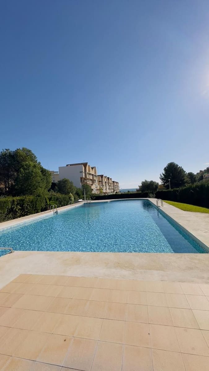 2 bedroom Apartment for sale in Calpe / Calp with pool garage - € 245,000 (Ref: 10094143)