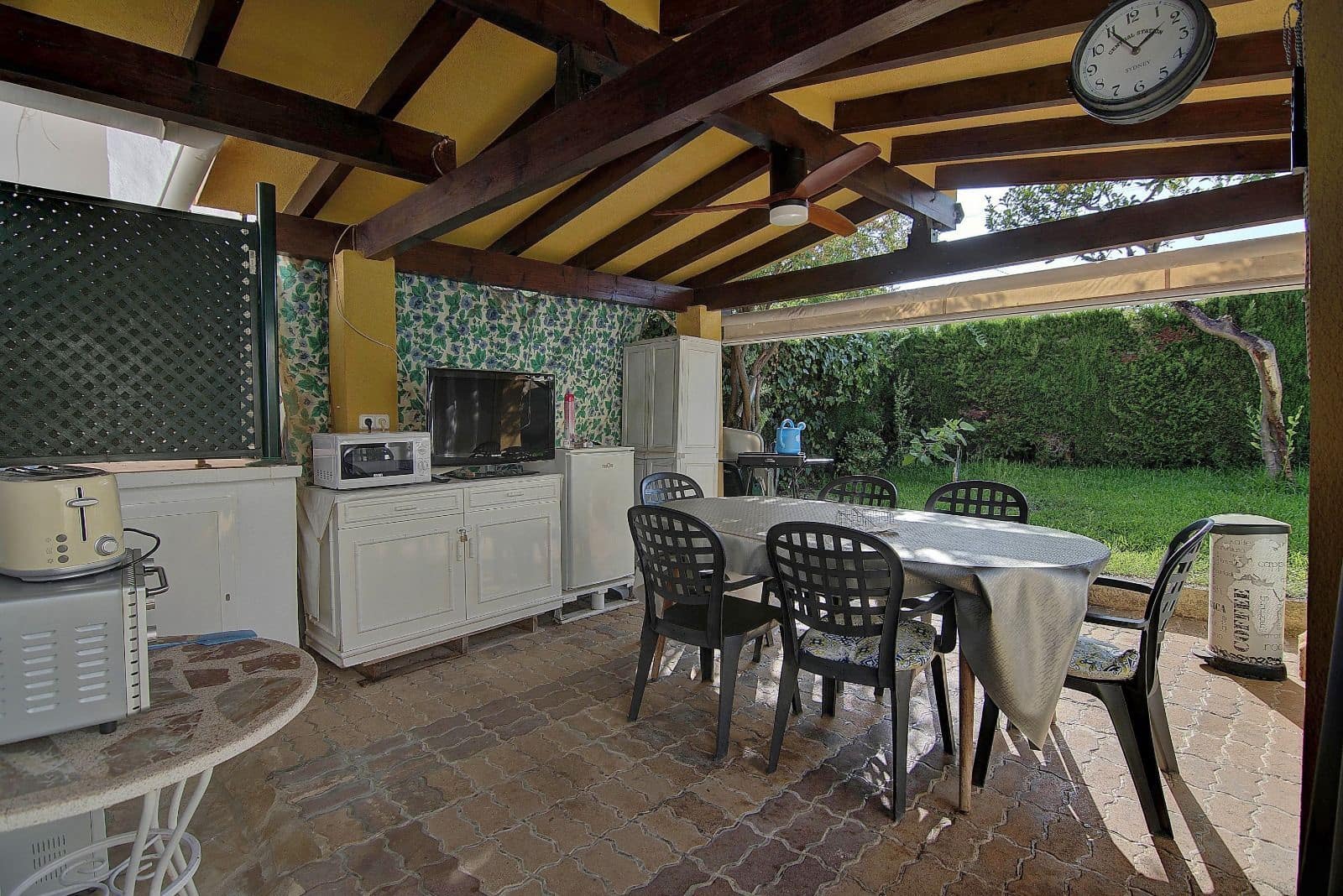 Bungalow de 2 habitaciones en Calpe / Calp en venta con piscina garaje - 260.000 € (Ref: 10108627)