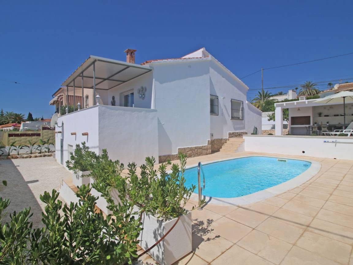 2 soveværelse Villa til salg i Calpe / Calp med swimmingpool garage - € 368.000 (Ref: 10127629)