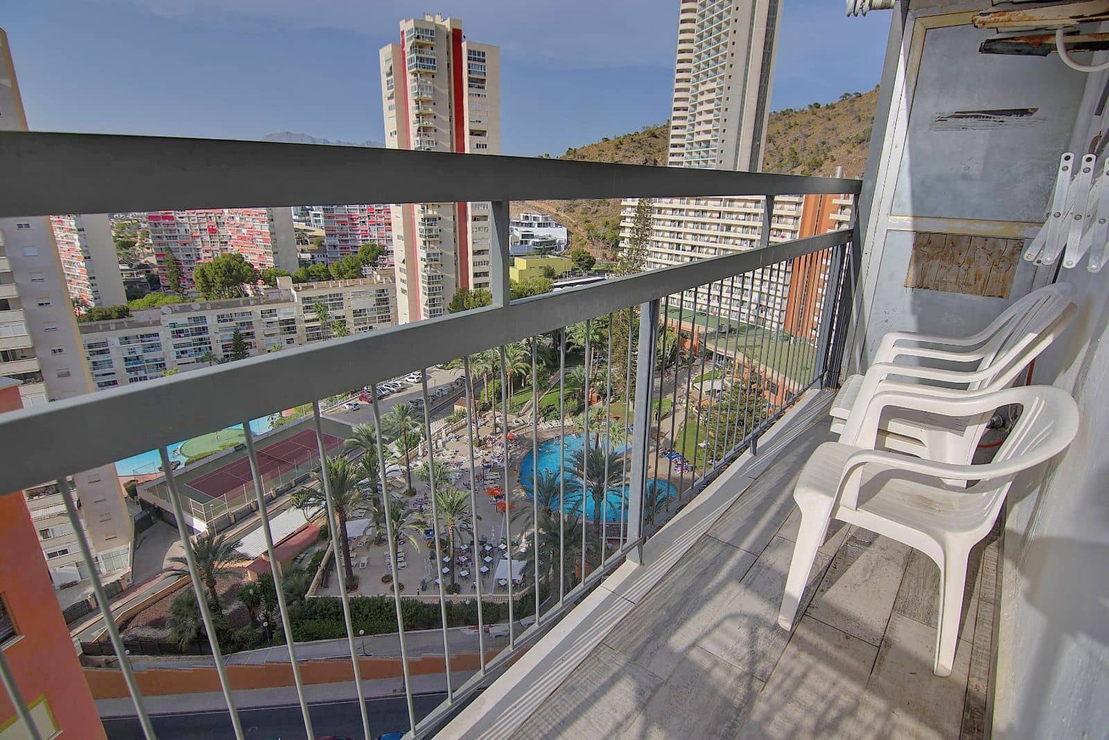 3 soveværelse Lejlighed til salg i Benidorm med swimmingpool - € 199.990 (Ref: 10141620)