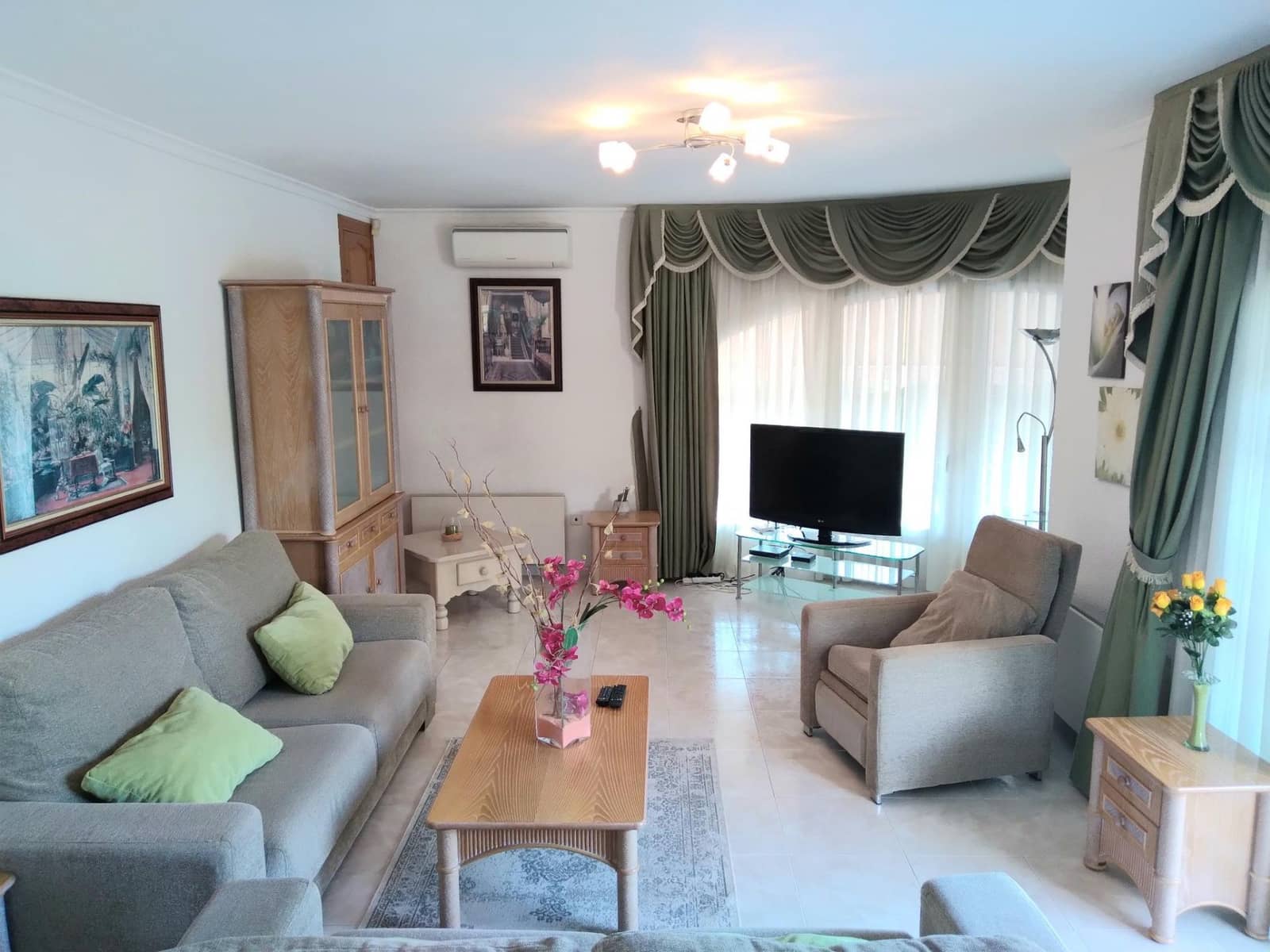 4 Zimmer Villa zu verkaufen in Calpe / Calp mit Pool Garage - 650.000 € (Ref: 5586018)