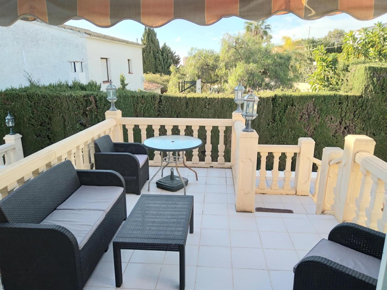 4 Zimmer Villa zu verkaufen in Calpe / Calp mit Pool Garage - 650.000 € (Ref: 5586018)