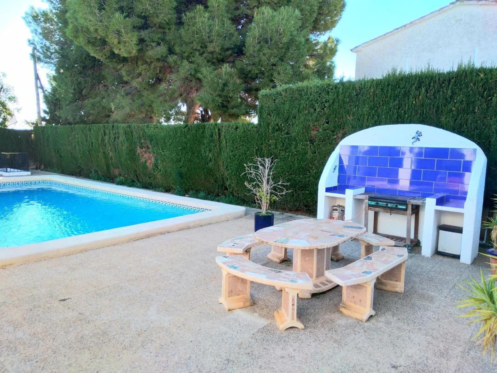 4 Zimmer Villa zu verkaufen in Calpe / Calp mit Pool Garage - 650.000 € (Ref: 5586018)