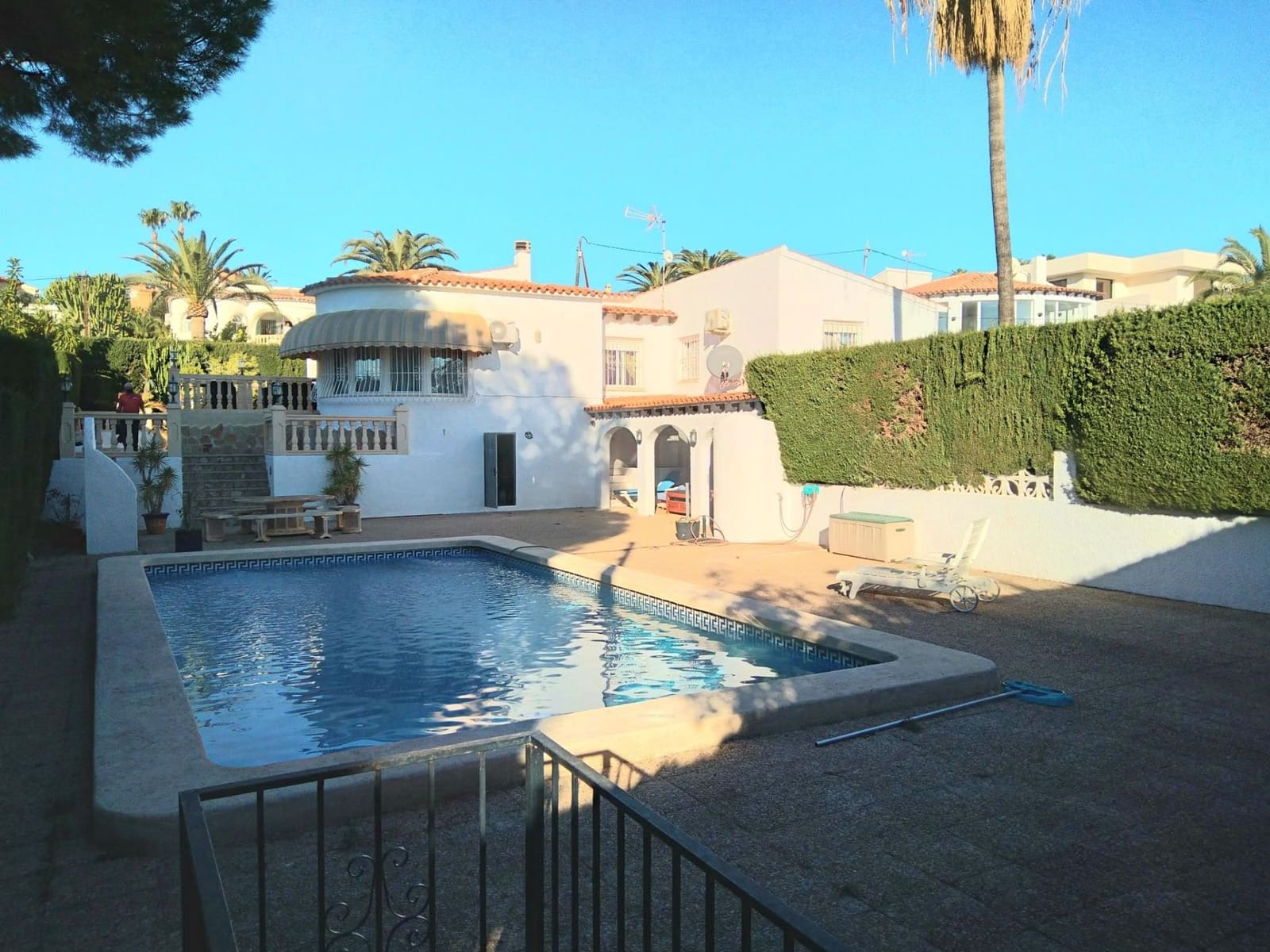 4 Zimmer Villa zu verkaufen in Calpe / Calp mit Pool Garage - 650.000 € (Ref: 5586018)