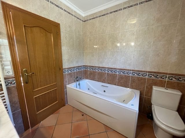 4 slaapkamer Villa te koop in Calpe / Calp met zwembad garage - € 672.000 (Ref: 5586125)