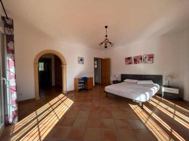 4 slaapkamer Villa te koop in Calpe / Calp met zwembad garage - € 672.000 (Ref: 5586125)