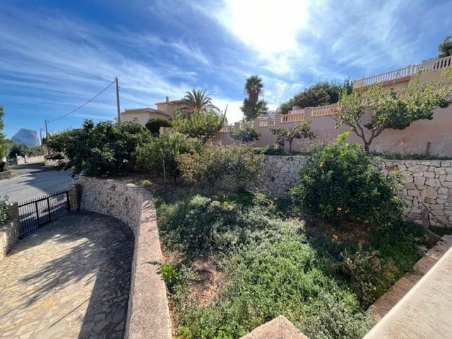 4 slaapkamer Villa te koop in Calpe / Calp met zwembad garage - € 672.000 (Ref: 5586125)