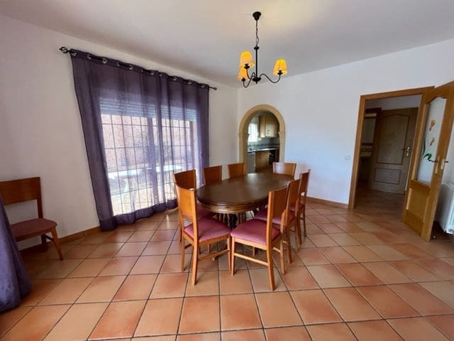 4 slaapkamer Villa te koop in Calpe / Calp met zwembad garage - € 672.000 (Ref: 5586125)