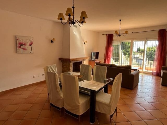 4 slaapkamer Villa te koop in Calpe / Calp met zwembad garage - € 672.000 (Ref: 5586125)