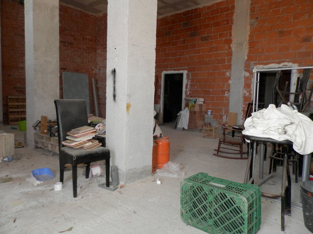 Erhverv til salg i Calpe / Calp med swimmingpool garage - € 215.000 (Ref: 5586142)