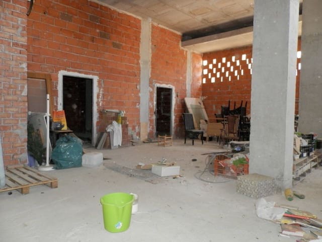 Komercyjne na sprzedaż w Canuta, Calpe / Calp z basenem garażem - 215 000 € (Ref: 5586142)